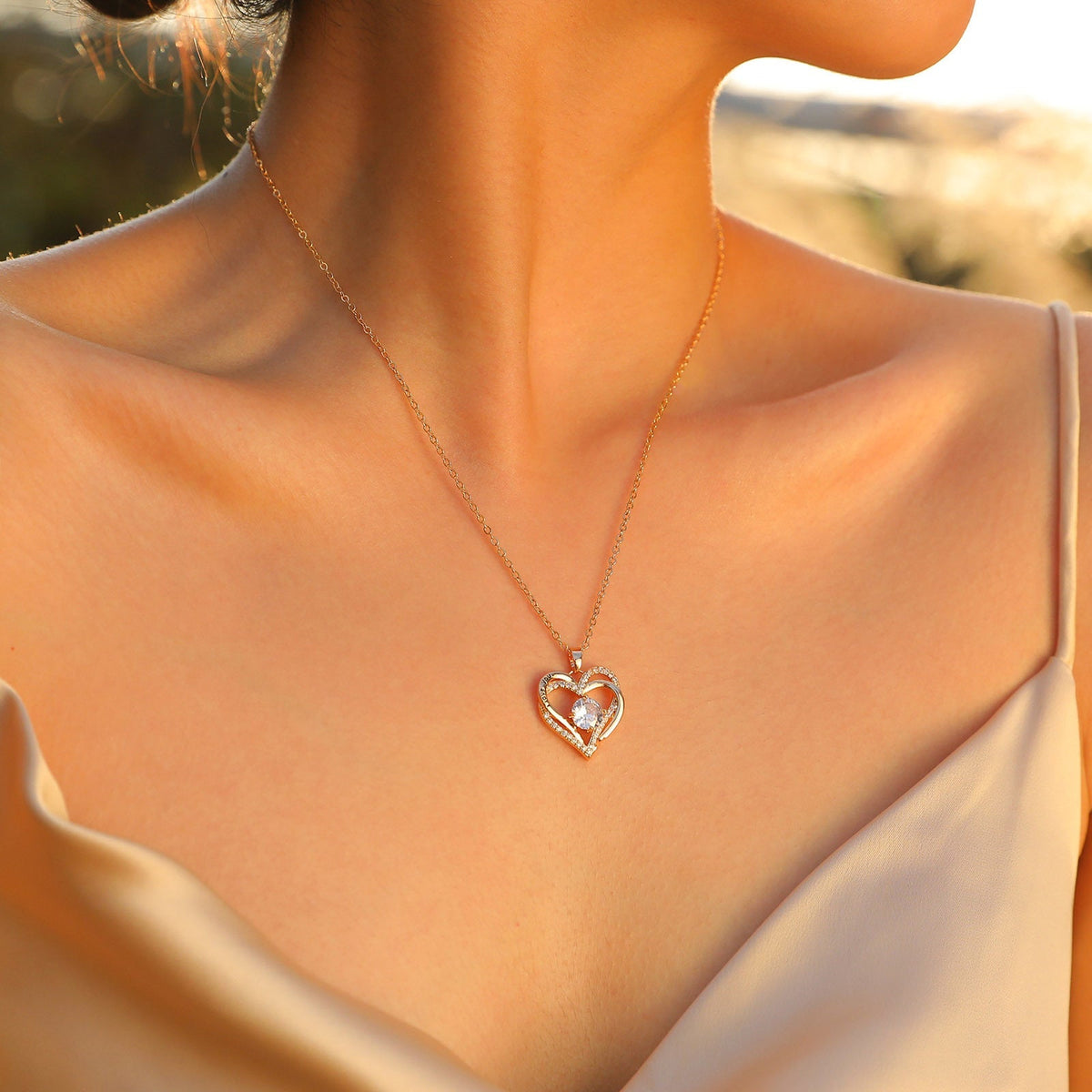 Amelia Eternal Heart Necklace