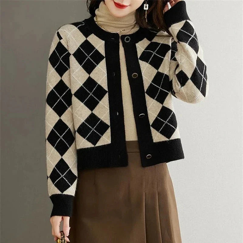 Clara Woods Argyle Top