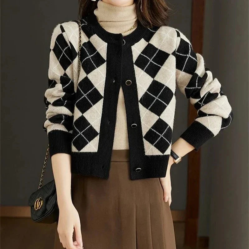 Clara Woods Argyle Top