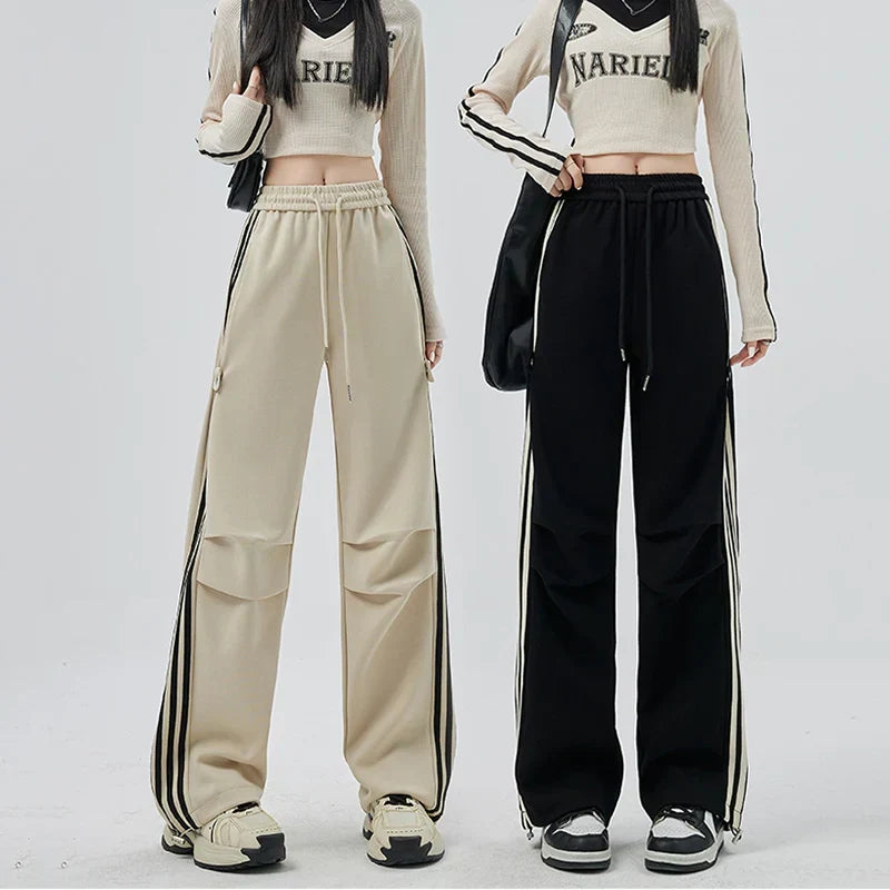 SARAH WOODS SWEATPANTS