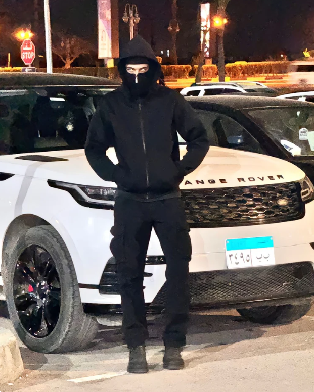 Milnoes Balaclava Hoodie
