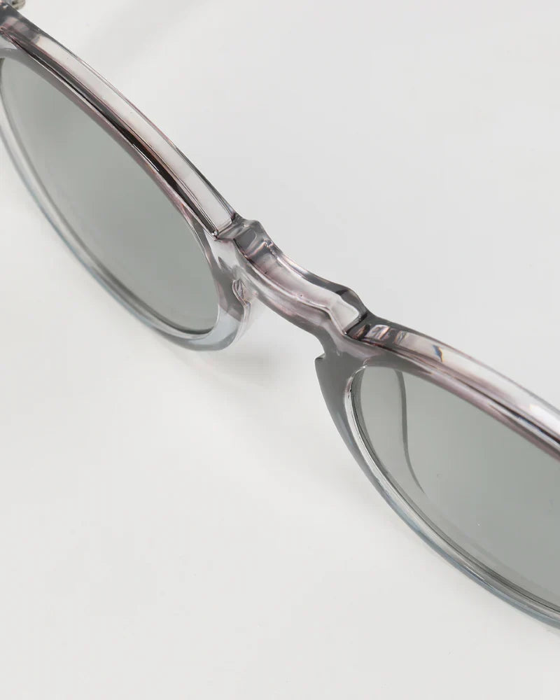 LOCARNO Old Money Sunglasses