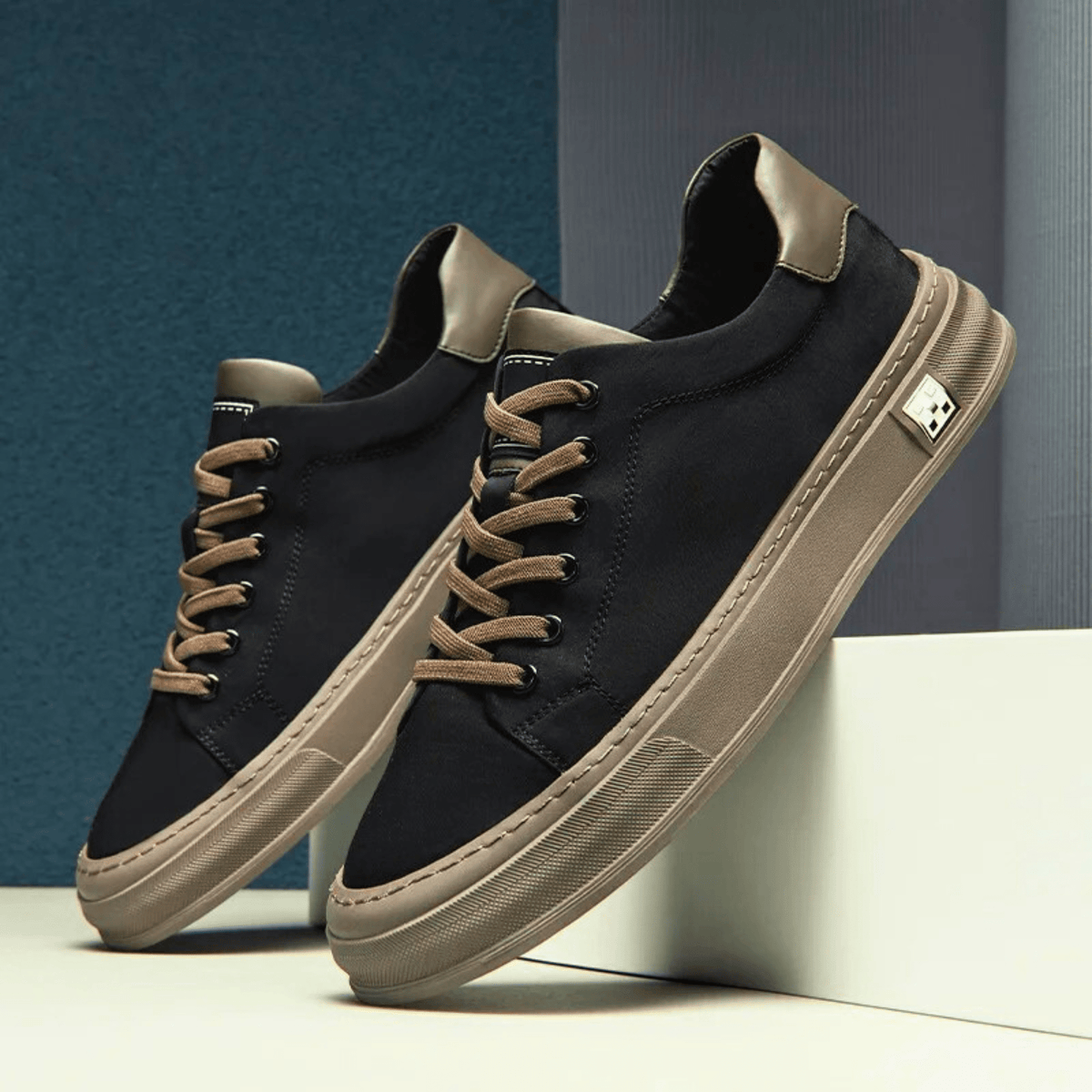 EMERSON TRAINER
